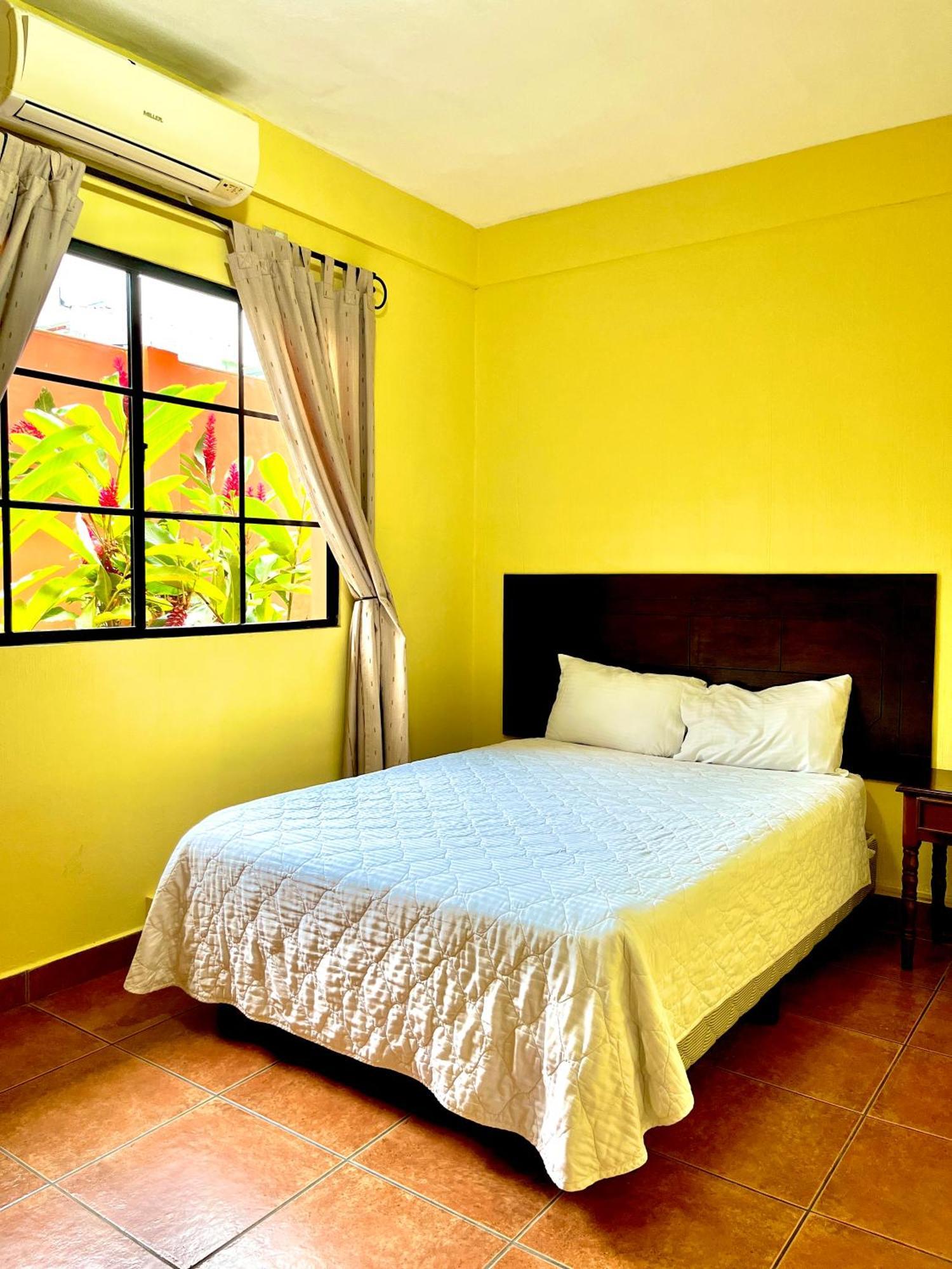 Hotel Villa Terra San Salvador Bagian luar foto